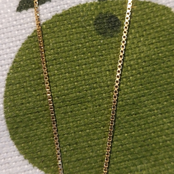 16" 14K Gold Chain Necklace with 14K Gold Abacus Pendant - Picture 3 of 9